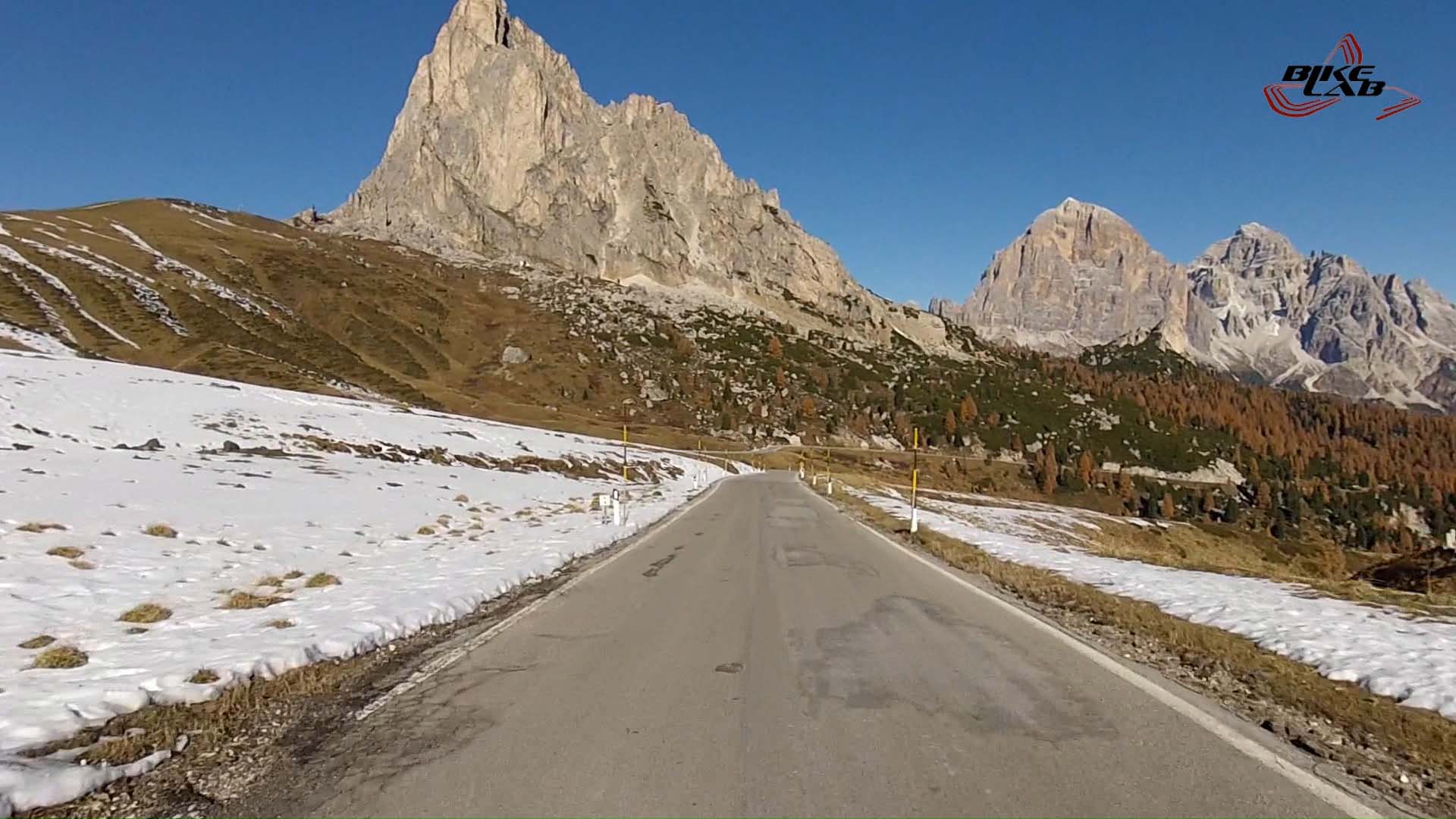 1920x1080 dolomitesAutumn04