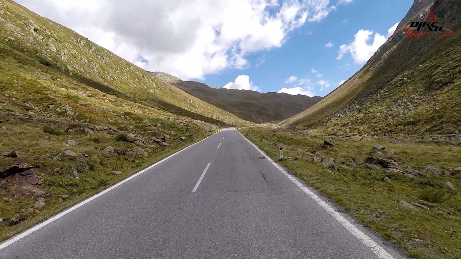 1920x1080 Descending Timmelsjoch01