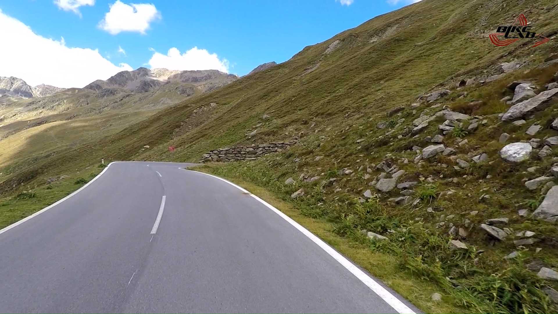 1920x1080 Descending Timmelsjoch01