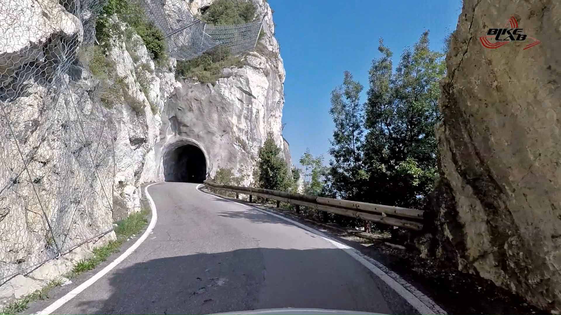 1920x1080 Tremosine Strada forra01